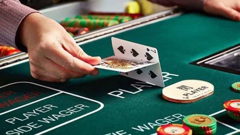 Ưu điểm nổi bật khi chơi game bài đổi thưởng tại iWin68